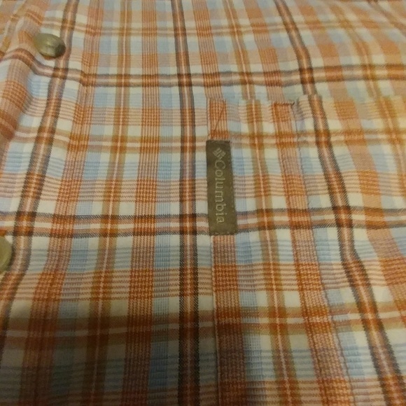 Columbia shirt - Picture 2 of 3